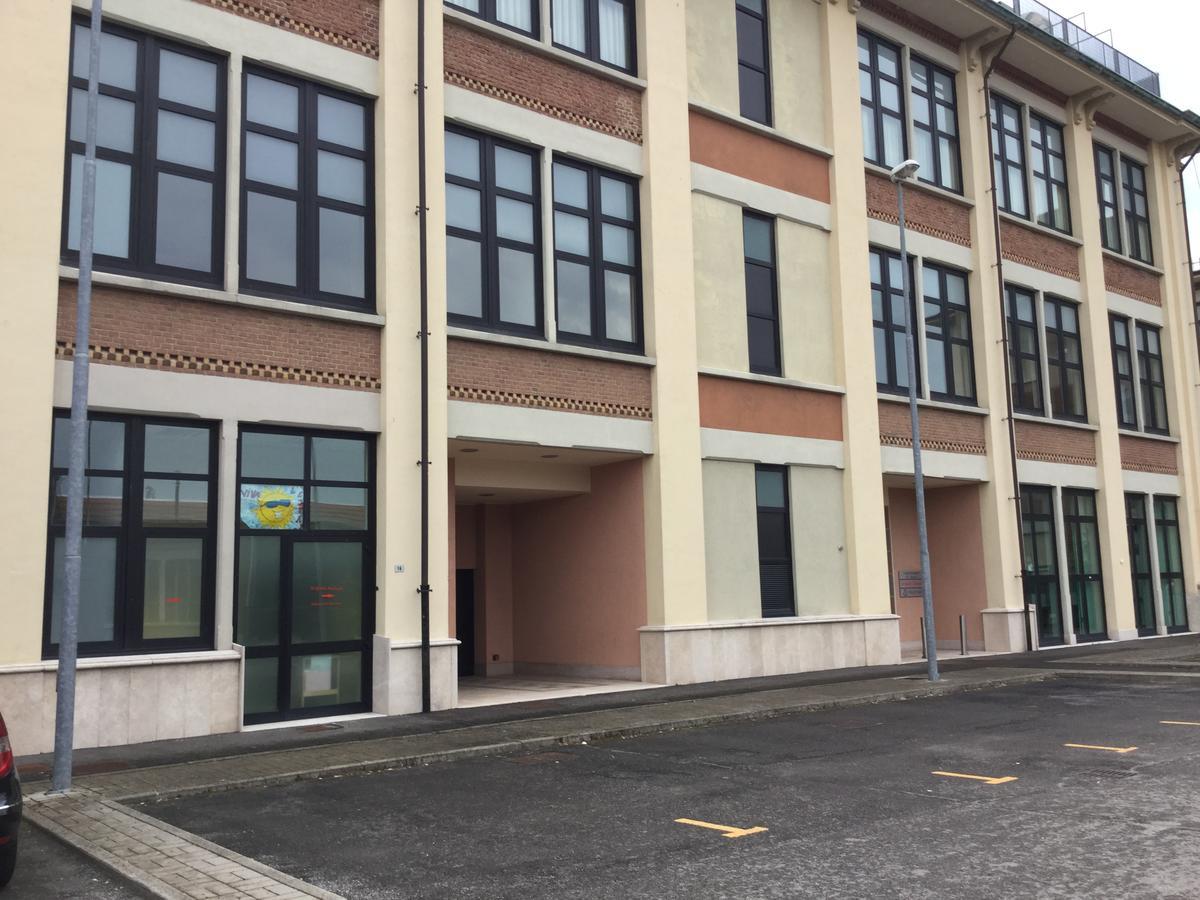 Bella Italia Palace Hotel Новара Экстерьер фото